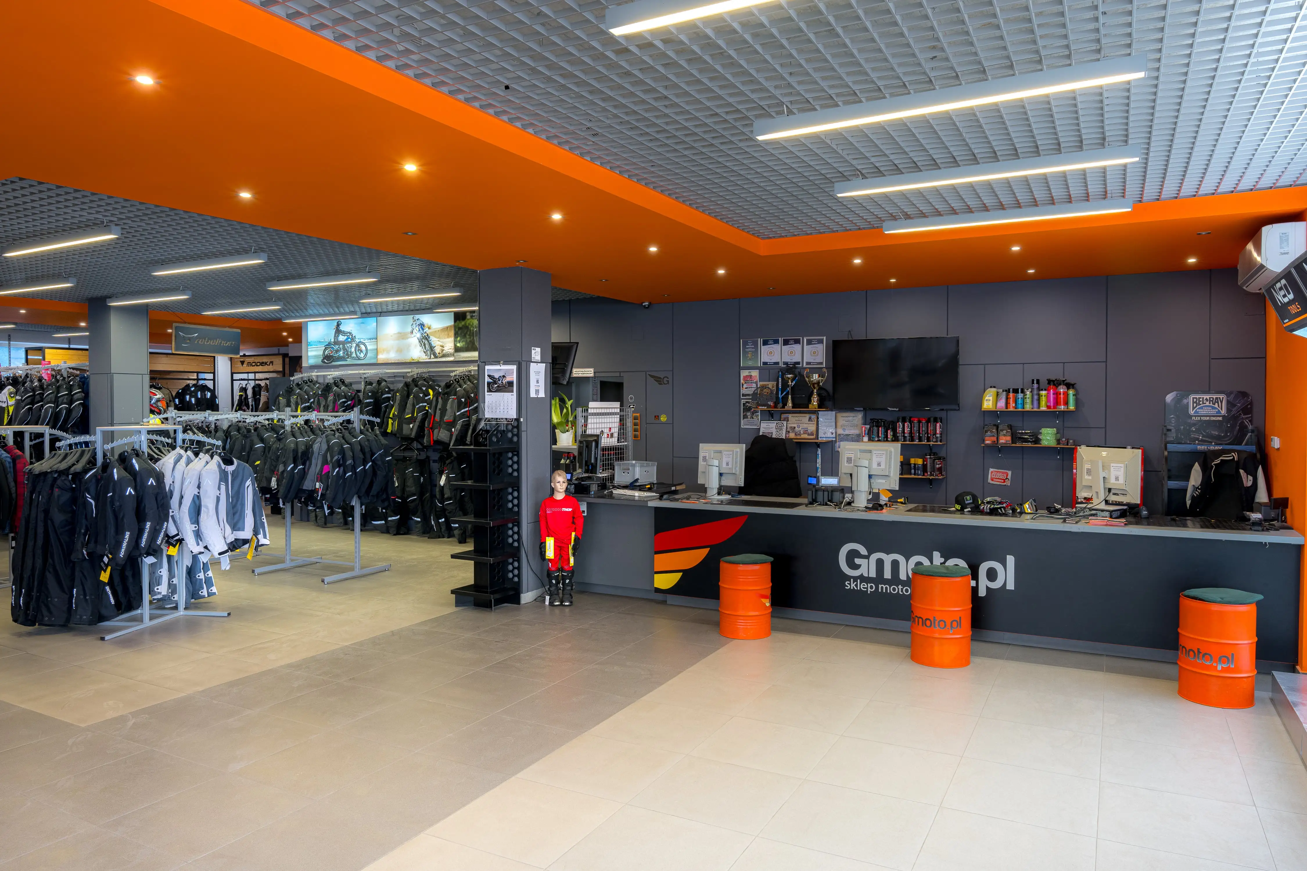 magazin de motociclete